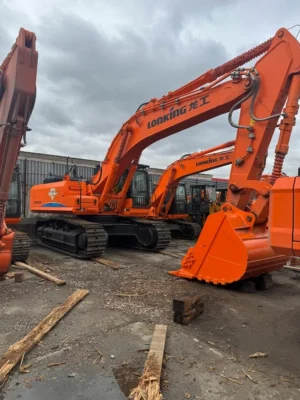 Гусеничный экскаватор Lonking CDM6550